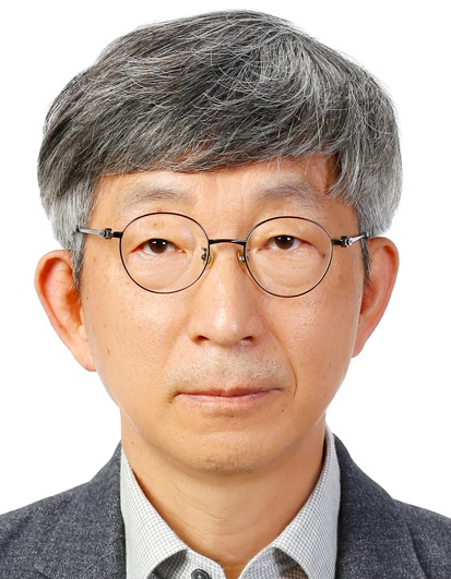 Kim, Seong-Hwan 사진